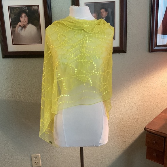 Anthropologie Accessories - Anthropologie Moyna Brand Vintage Scarf